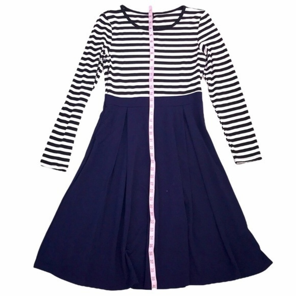 Acevog Dress - Picture 5 of 10